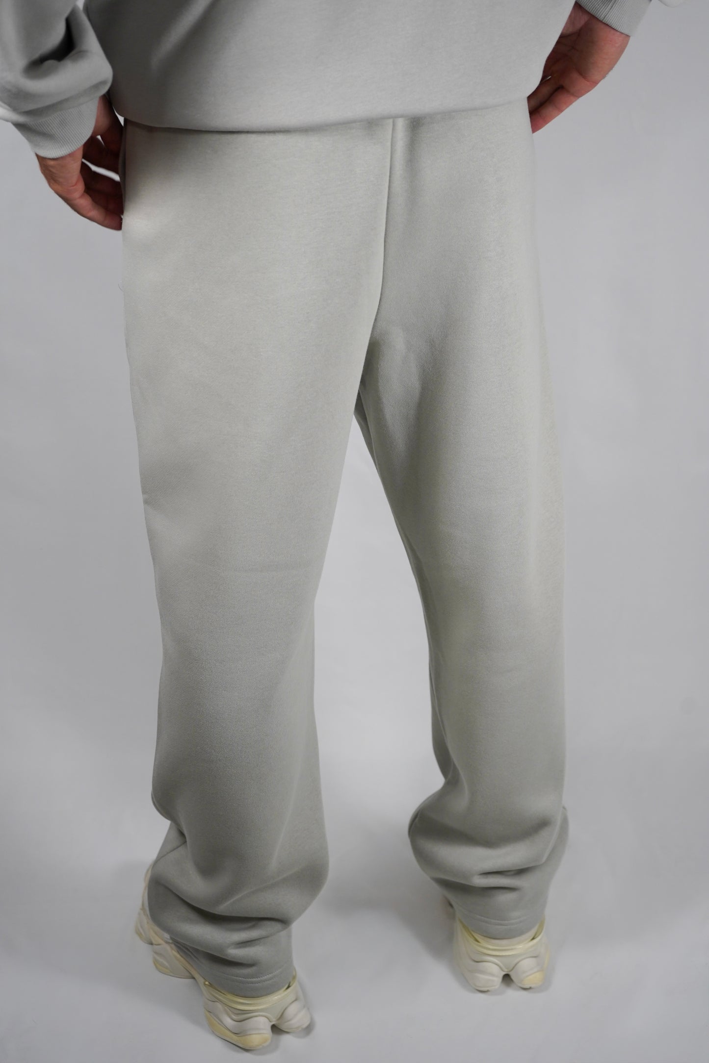 JOGGER GREY